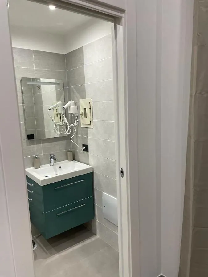 Apartment Casa Vacanza Carme Naples Italy