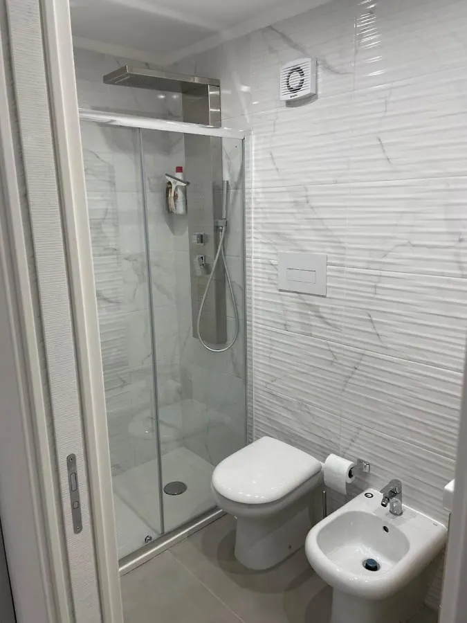 Casa Vacanza Carme Naples Apartment